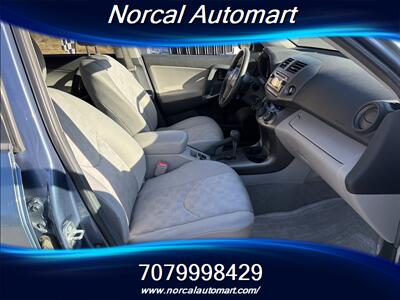 2012 Toyota RAV4   - Photo 12 - Vacaville, CA 95687