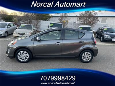 2015 Toyota Prius C One   - Photo 4 - Vacaville, CA 95687