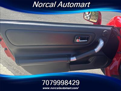 2002 Toyota MR2   - Photo 11 - Vacaville, CA 95687