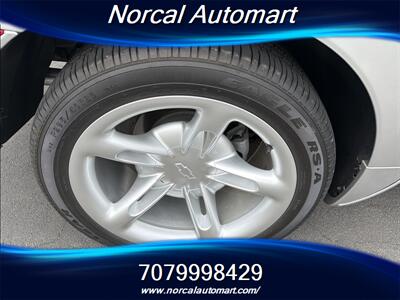 2004 Chevrolet SSR LS   - Photo 19 - Vacaville, CA 95687