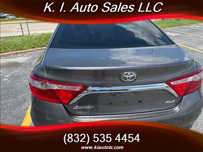 2015 Toyota Camry XLE   - Photo 13 - Stafford, TX 77477