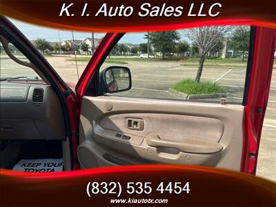 2001 Toyota Tacoma Prerunner V6   - Photo 13 - Stafford, TX 77477