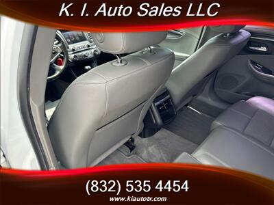 2015 Chevrolet Impala LT   - Photo 19 - Stafford, TX 77477