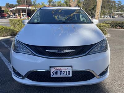 2019 Chrysler Pacifica Touring L   - Photo 3 - Laguna Niguel, CA 92677