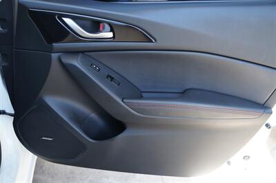 2016 Mazda Mazda3 i Grand Touring   - Photo 19 - Pasadena, CA 91107