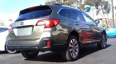 2019 Subaru Outback 3.6R Touring   - Photo 4 - Pasadena, CA 91107