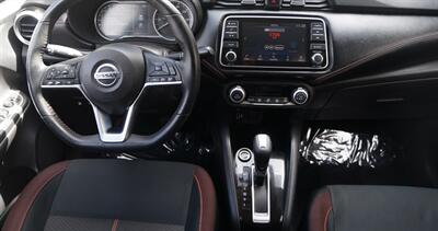 2020 Nissan Versa SR   - Photo 9 - Pasadena, CA 91107