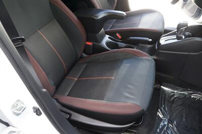 2020 Nissan Versa SR   - Photo 7 - Pasadena, CA 91107