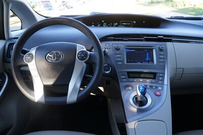 2015 Toyota Prius Two   - Photo 9 - Pasadena, CA 91107