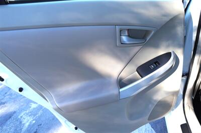 2015 Toyota Prius Two   - Photo 13 - Pasadena, CA 91107