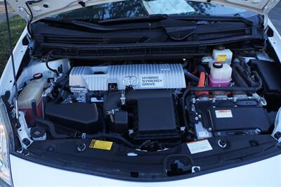 2015 Toyota Prius Two   - Photo 11 - Pasadena, CA 91107