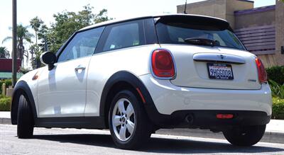 2014 MINI Hardtop Cooper   - Photo 3 - Pasadena, CA 91107