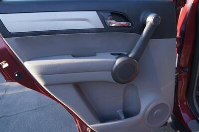 2011 Honda CR-V LX   - Photo 12 - Pasadena, CA 91107