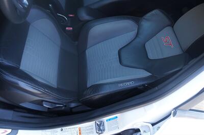 2015 Ford Fiesta ST - Photo 3 - Pasadena, CA 91107