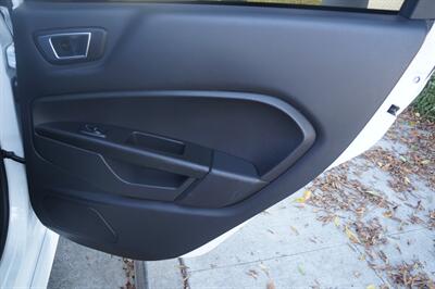 2015 Ford Fiesta ST - Photo 13 - Pasadena, CA 91107