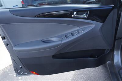 2012 Hyundai SONATA Limited - Photo 14 - Pasadena, CA 91107