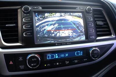 2019 Toyota Highlander SE - Photo 12 - Pasadena, CA 91107