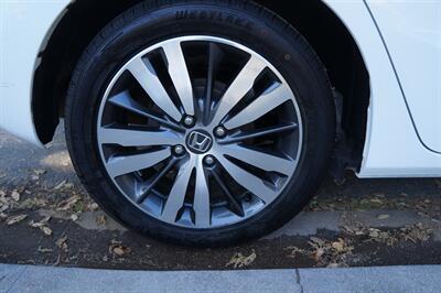 2017 Honda Fit EX-L w/Navi   - Photo 18 - Pasadena, CA 91107