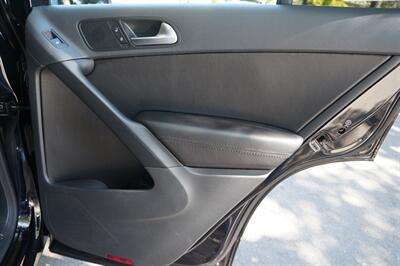 2016 Volkswagen Tiguan 2.0T S   - Photo 15 - Pasadena, CA 91107