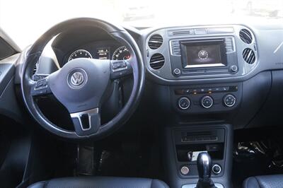 2016 Volkswagen Tiguan 2.0T S   - Photo 10 - Pasadena, CA 91107