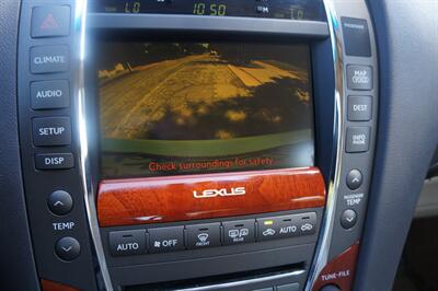 2011 Lexus ES 350   - Photo 8 - Pasadena, CA 91107