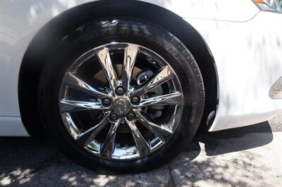2011 Lexus ES 350   - Photo 17 - Pasadena, CA 91107