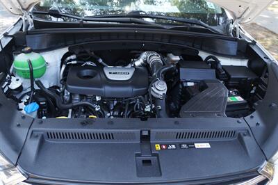 2017 Hyundai TUCSON Limited   - Photo 18 - Pasadena, CA 91107