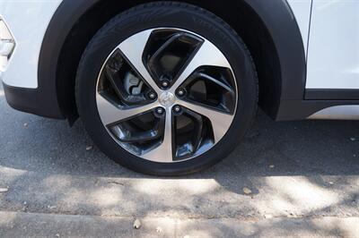 2017 Hyundai TUCSON Limited   - Photo 25 - Pasadena, CA 91107