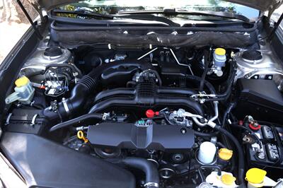 2014 Subaru Outback 2.5i   - Photo 12 - Pasadena, CA 91107