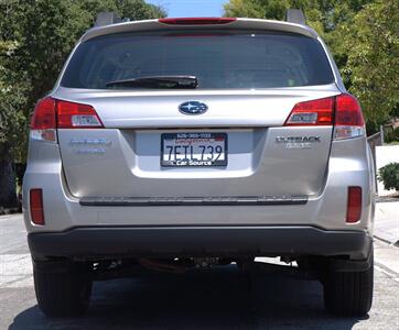 2014 Subaru Outback 2.5i   - Photo 5 - Pasadena, CA 91107