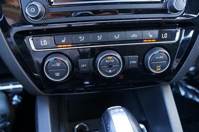 2017 Volkswagen Jetta 2.0T GLI   - Photo 11 - Pasadena, CA 91107