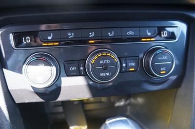2021 Volkswagen Tiguan SE R-Line Black - Photo 13 - Pasadena, CA 91107
