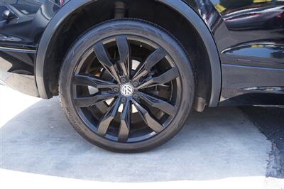 2021 Volkswagen Tiguan SE R-Line Black - Photo 22 - Pasadena, CA 91107