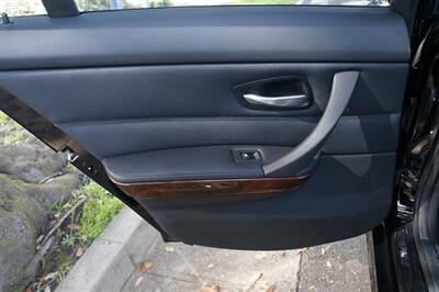 2011 BMW 3 Series 335i   - Photo 16 - Pasadena, CA 91107