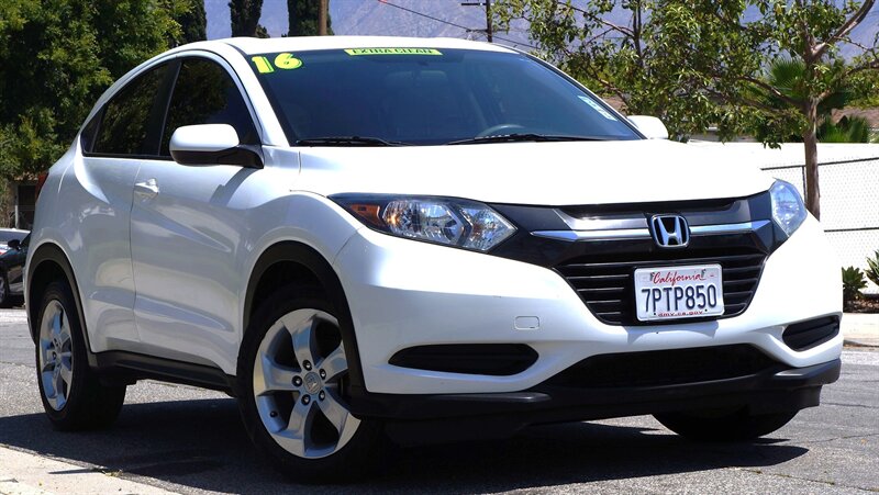 2016 Honda HR-V LX - Photo 1 - Pasadena, CA 91107