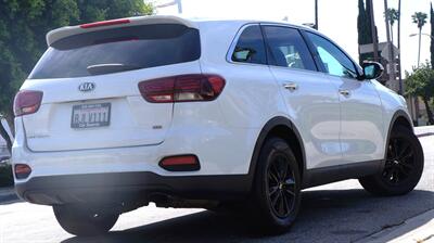 2019 Kia Sorento LX   - Photo 3 - Pasadena, CA 91107