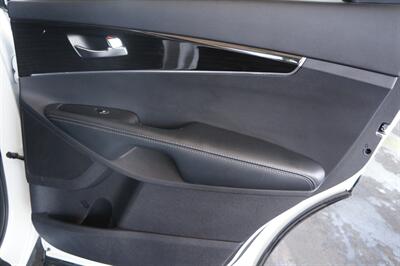 2019 Kia Sorento LX   - Photo 13 - Pasadena, CA 91107