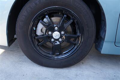 2015 Toyota Prius Two   - Photo 21 - Pasadena, CA 91107