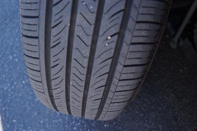 2015 Toyota Prius Two   - Photo 19 - Pasadena, CA 91107