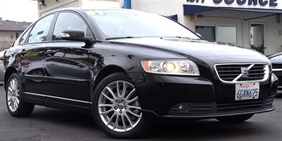 2009 Volvo S40 2.4i   - Photo 1 - Pasadena, CA 91107