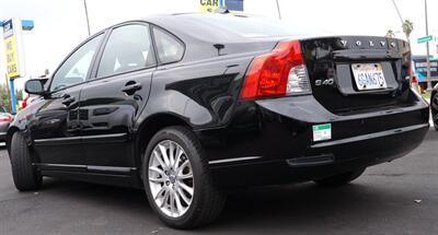 2009 Volvo S40 2.4i   - Photo 3 - Pasadena, CA 91107