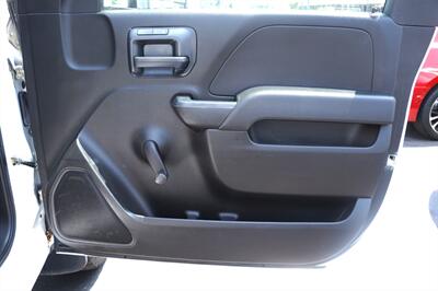 2015 Chevrolet Silverado 3500HD CC Work Truck   - Photo 20 - Pasadena, CA 91107