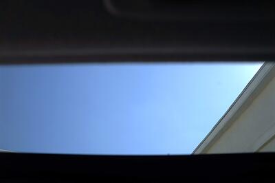 2009 Pontiac Vibe 2.4L   - Photo 11 - Pasadena, CA 91107