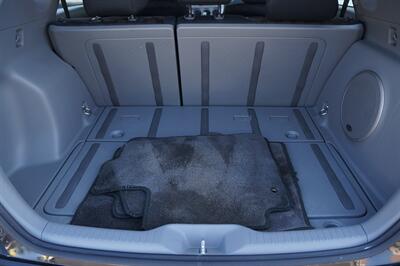 2009 Pontiac Vibe 2.4L   - Photo 5 - Pasadena, CA 91107