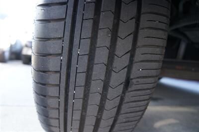 2009 Pontiac Vibe 2.4L   - Photo 19 - Pasadena, CA 91107