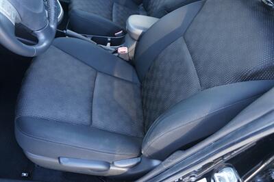 2009 Pontiac Vibe 2.4L   - Photo 6 - Pasadena, CA 91107