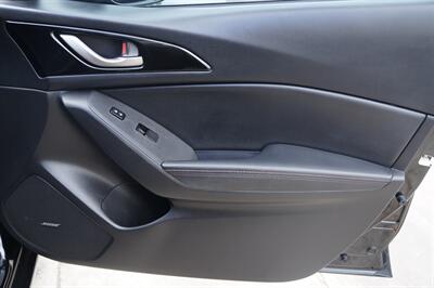 2015 Mazda Mazda3 i Grand Touring   - Photo 19 - Pasadena, CA 91107