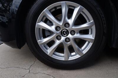 2015 Mazda Mazda3 i Grand Touring   - Photo 23 - Pasadena, CA 91107