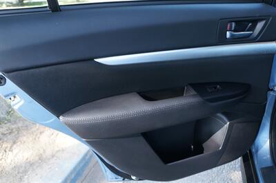 2012 Subaru Outback 2.5i Premium - Photo 16 - Pasadena, CA 91107