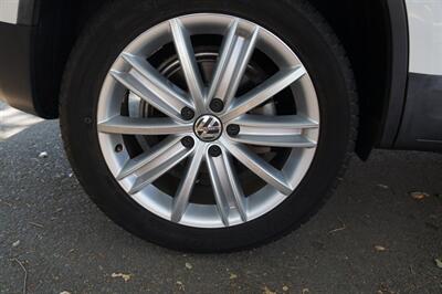 2014 Volkswagen Tiguan SE   - Photo 18 - Pasadena, CA 91107